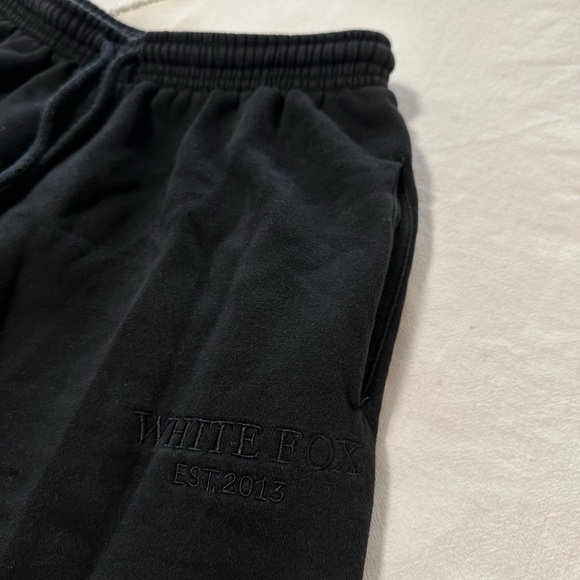 Whitefox sweatpants - Picture 2 of 3